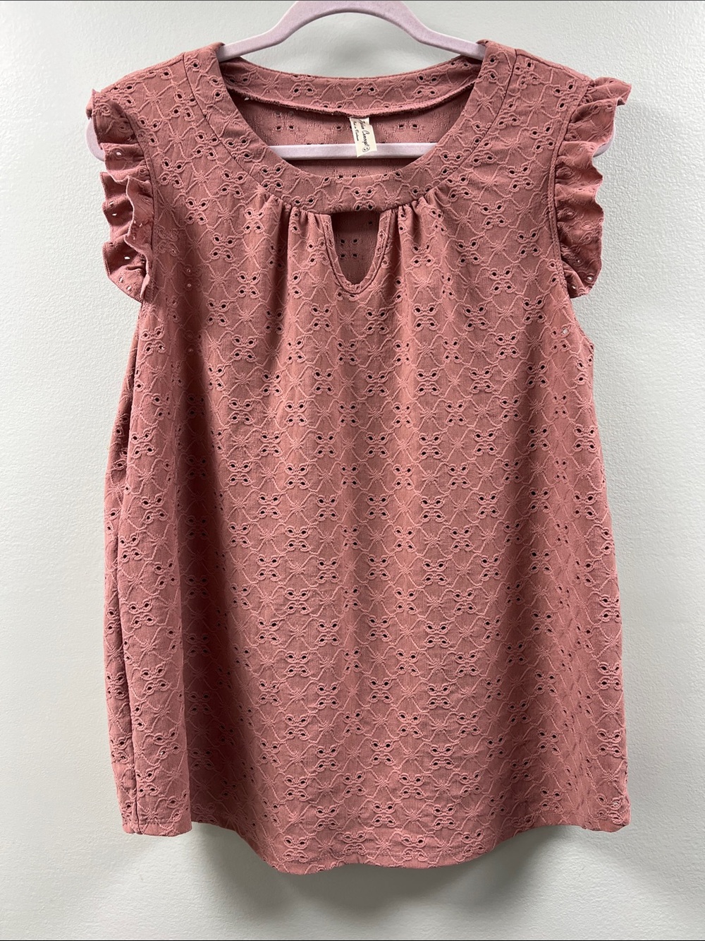 Ladies Eyelet Ruffle Sleeve Top - Dusty Rose
